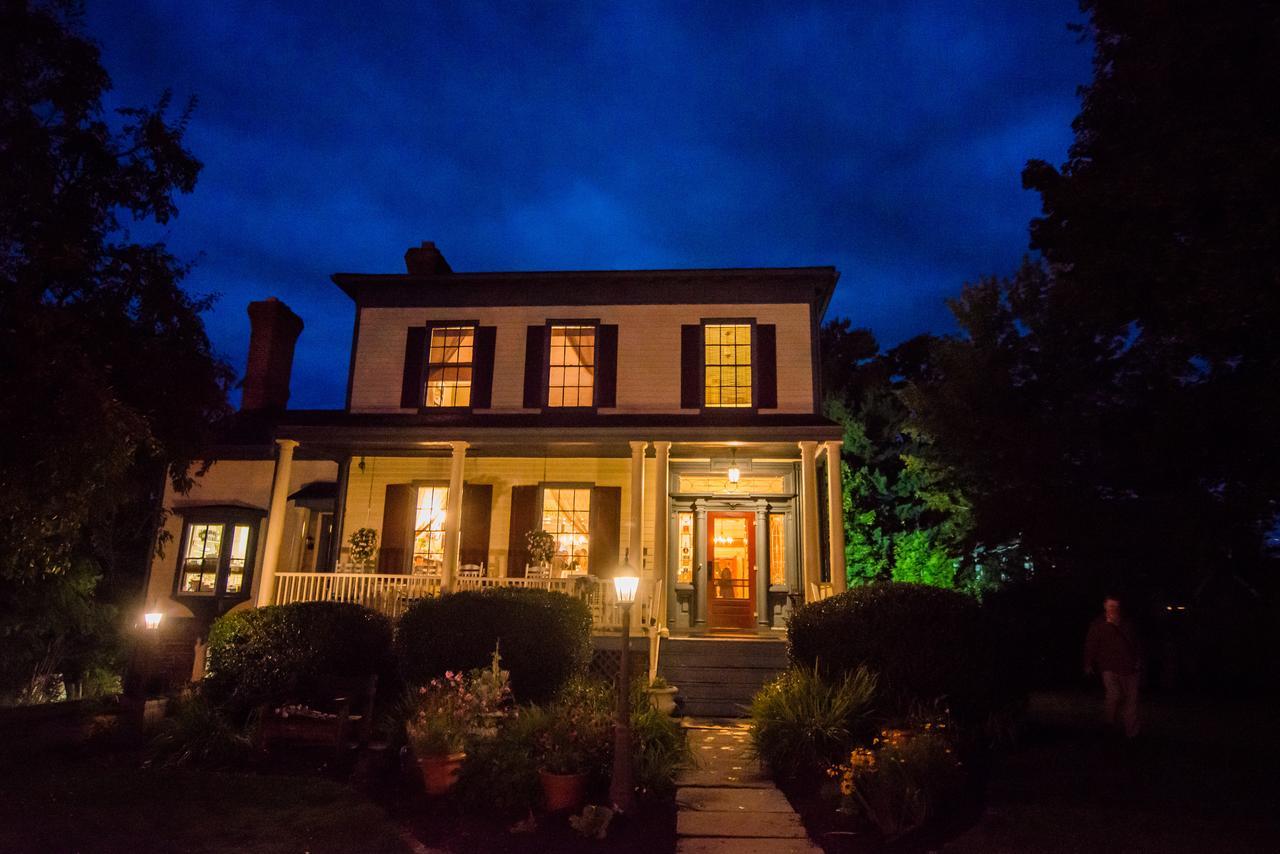 The Borland House Inn Montgomery Eksteriør bilde