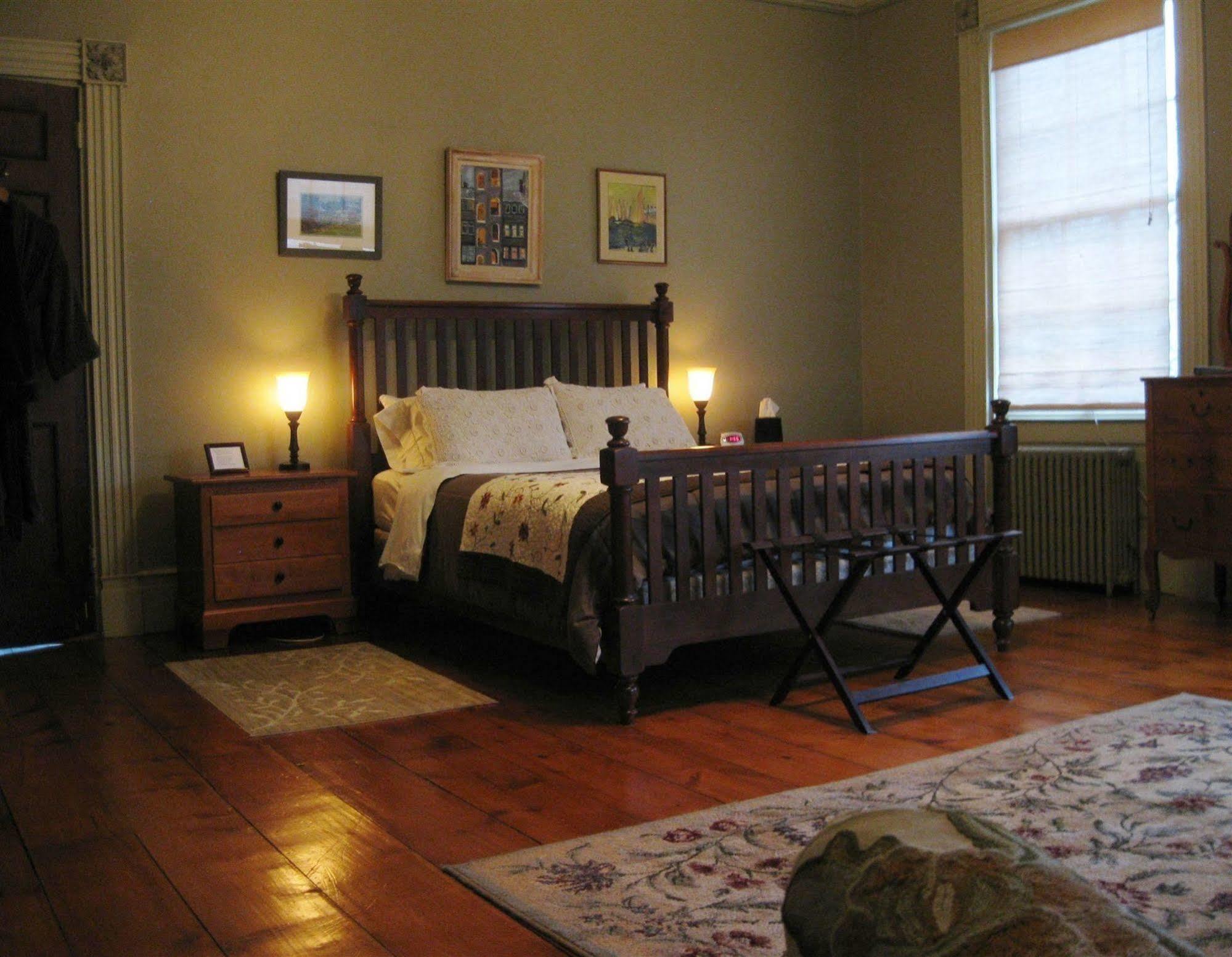 The Borland House Inn Montgomery Eksteriør bilde