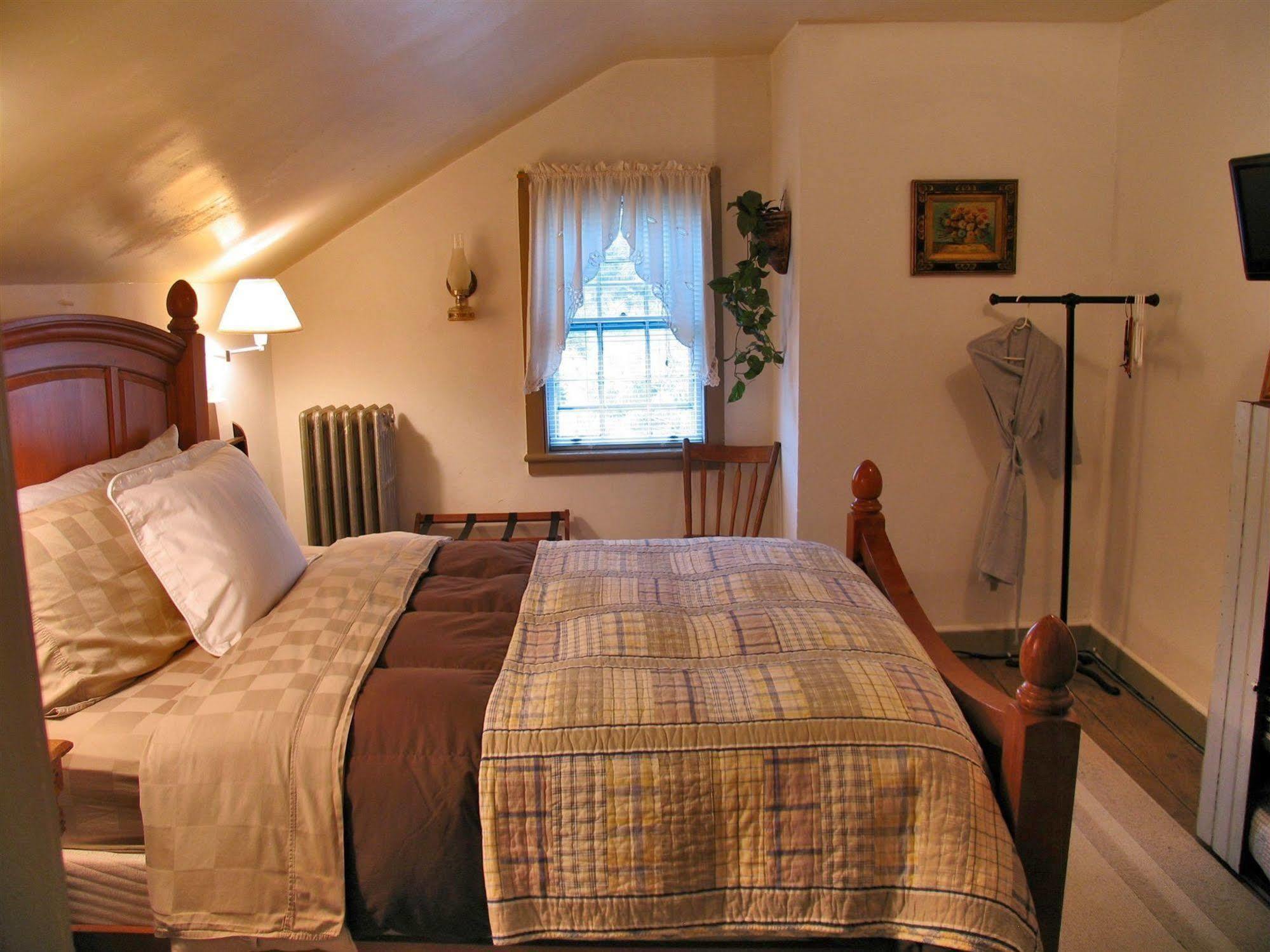 The Borland House Inn Montgomery Eksteriør bilde